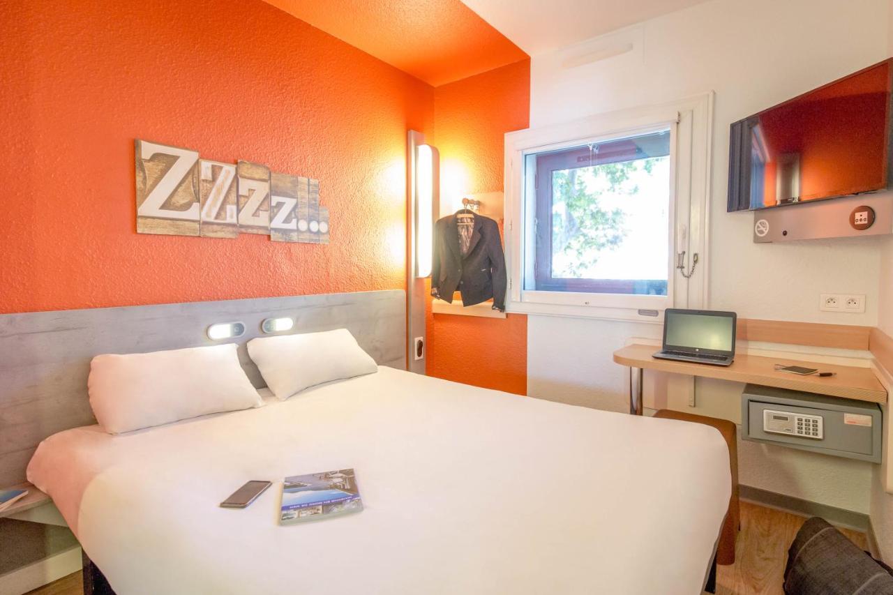 Quarto Duplo