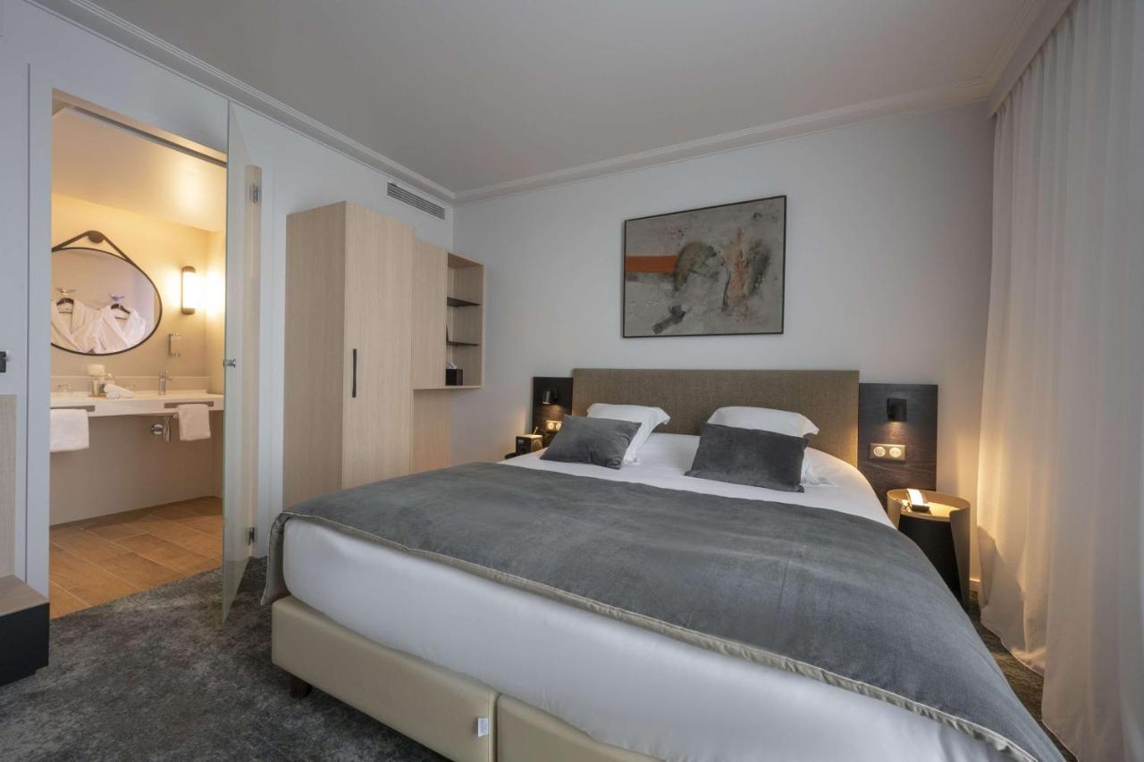 Terrace King Suite with Sofa Bed