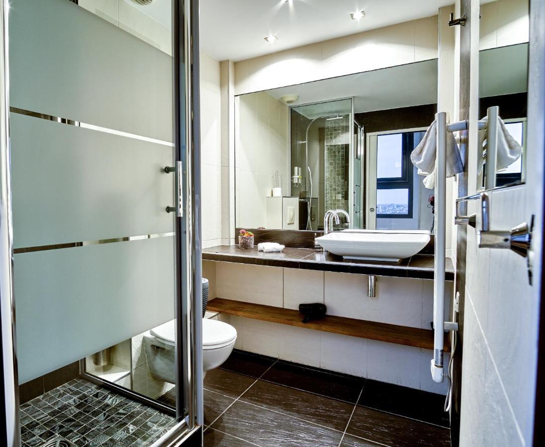 Superior Loft