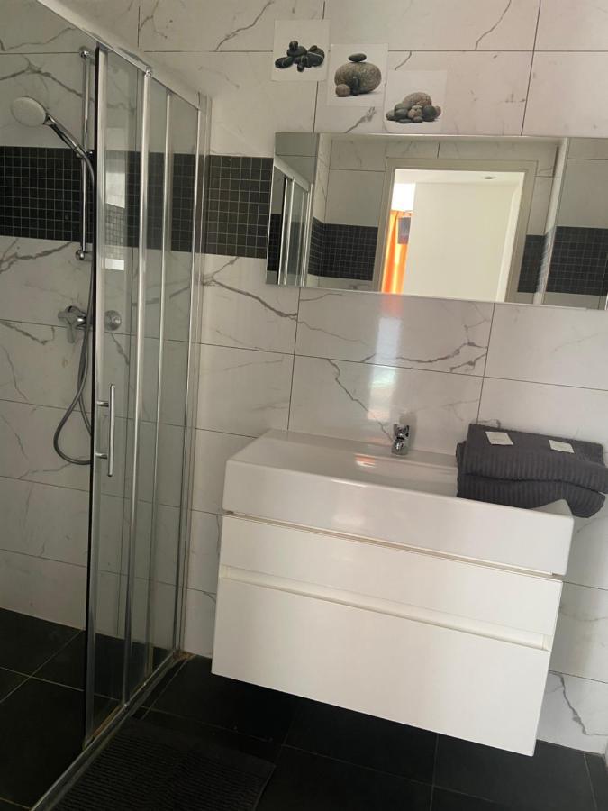 Deluxe Suite,1184059054:JPEG