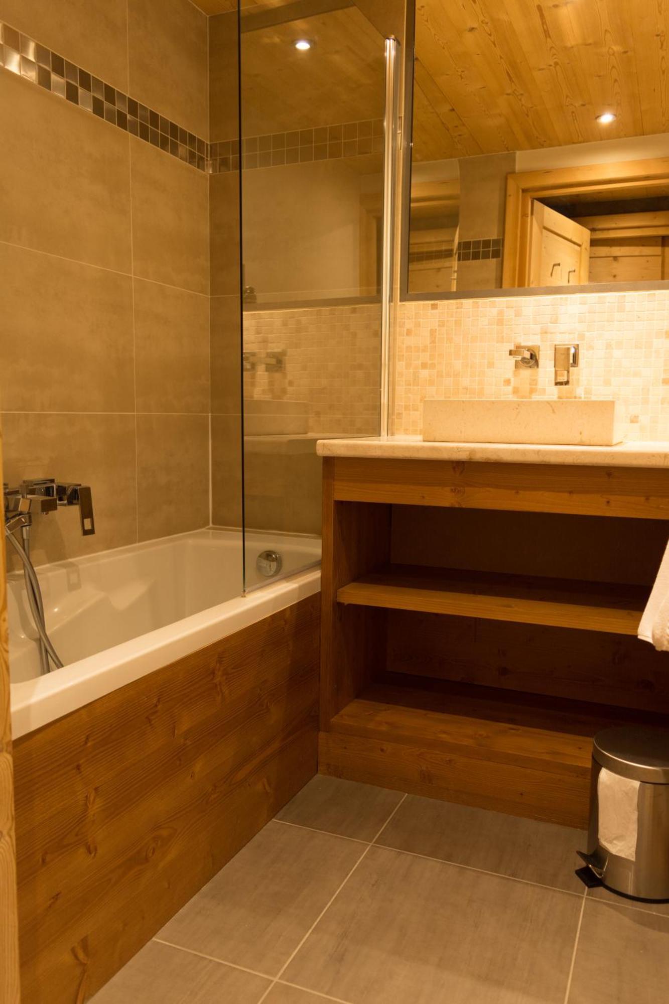 Two-Bedroom Exclusive Apartment