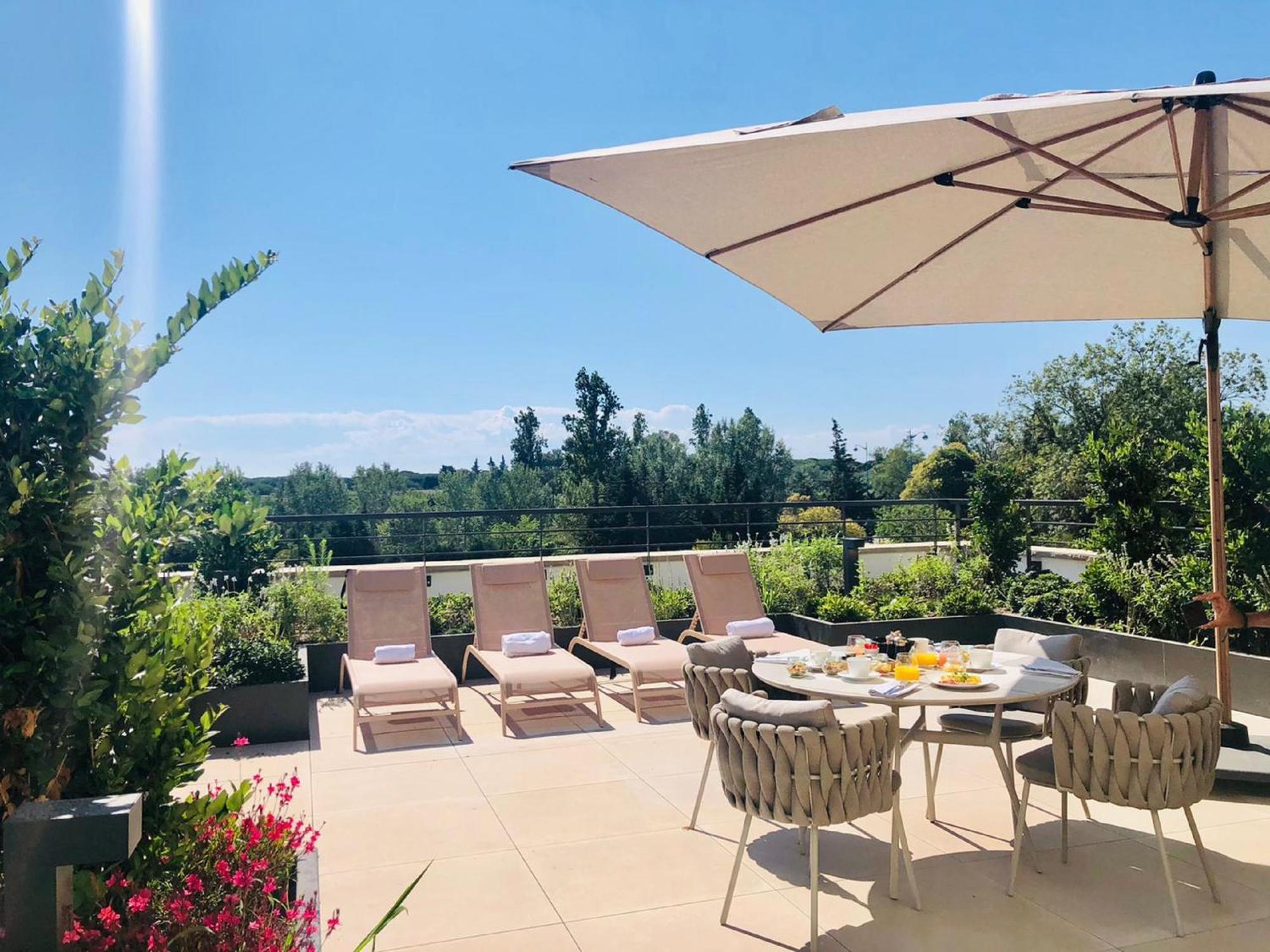 Suite mit Kingsize-Bett und Terrasse - Nichtraucher