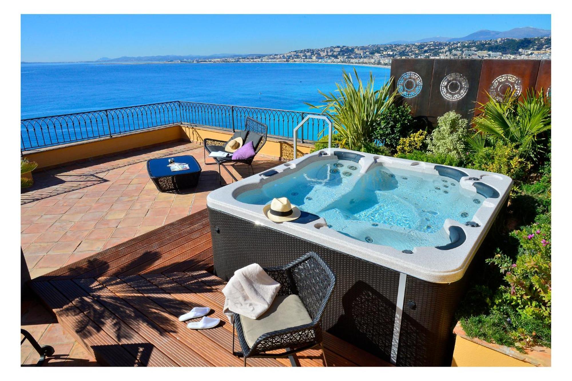 Suite Mediterranée with Sea View