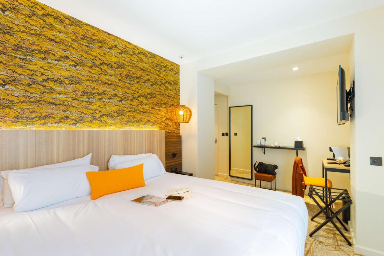 Deluxe Zimmer mit Kingsize-Bett