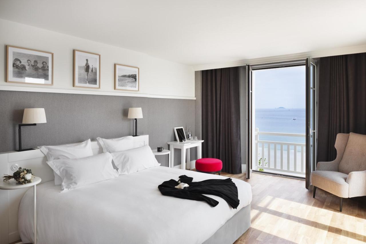 Family Room with Sea View