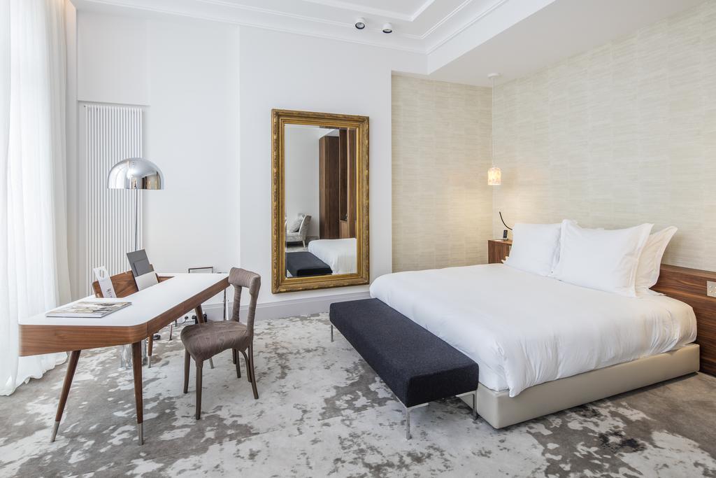 So Chic Suite
