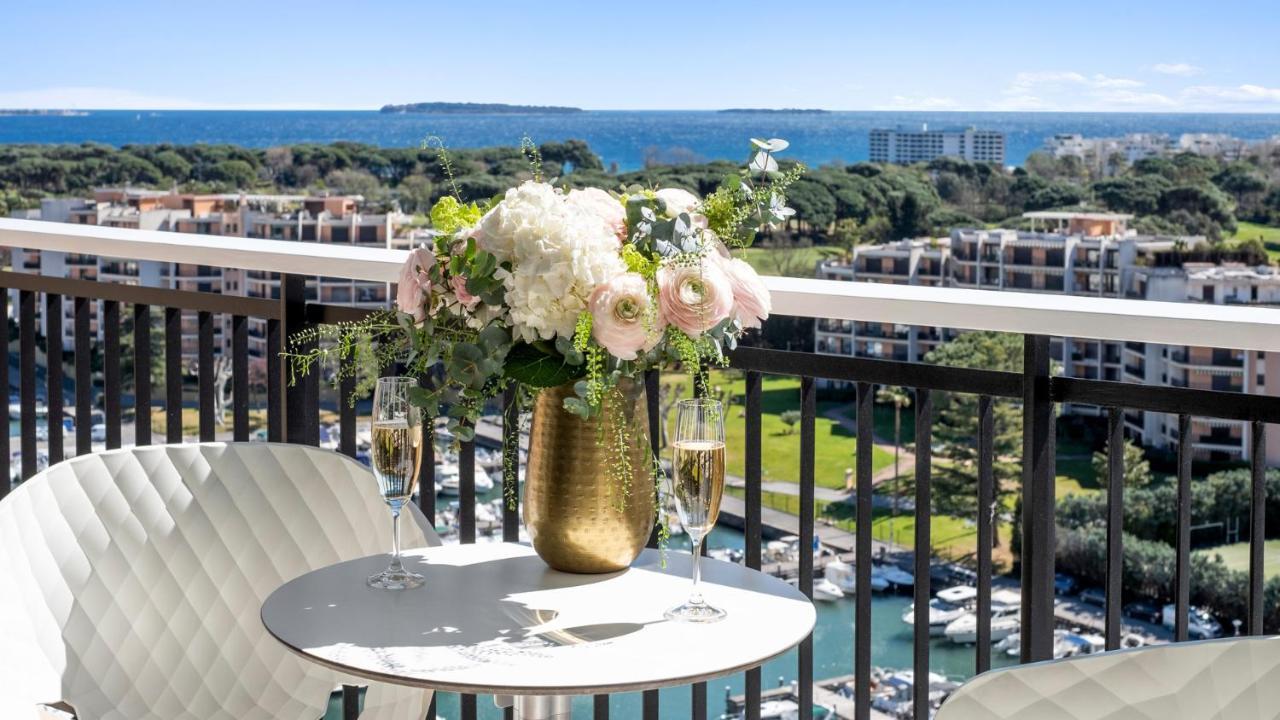 Two-Bedroom Apartment sea view - luxe