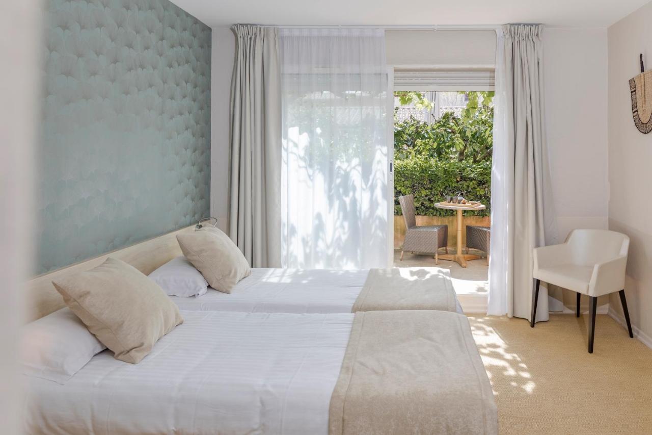Twin Room with Terrace