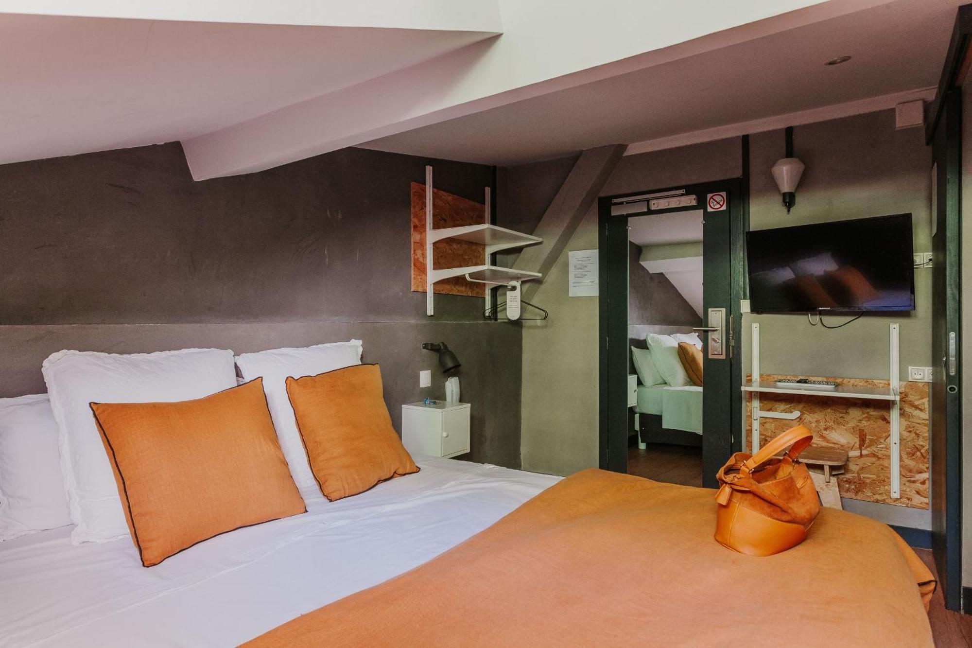 Double Room Mansardée