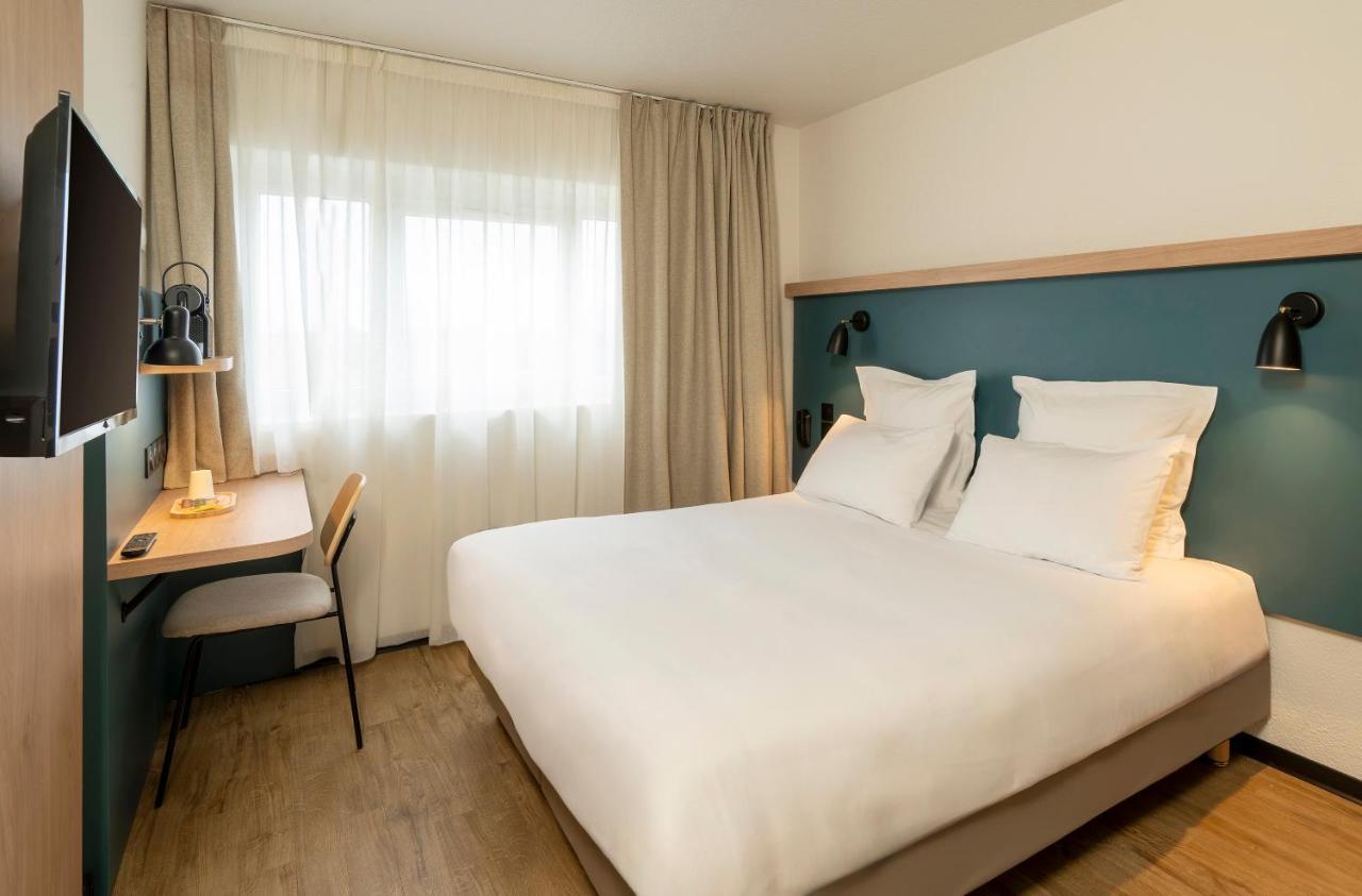 Standard Double Room - Non-Smoking