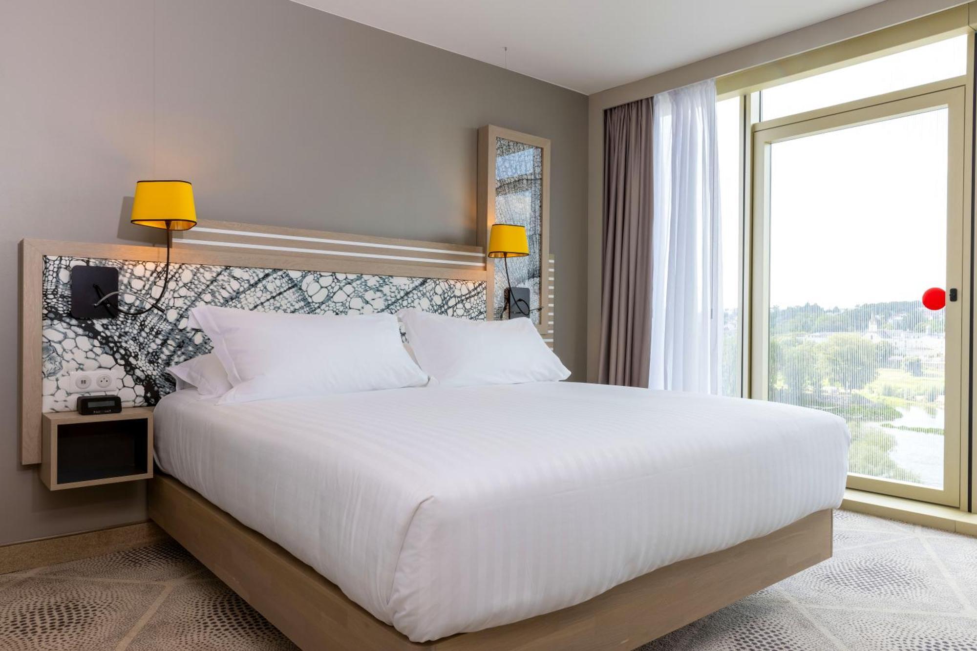 King Room - Mobility Accessible