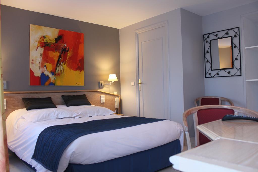 Double Room with Shower