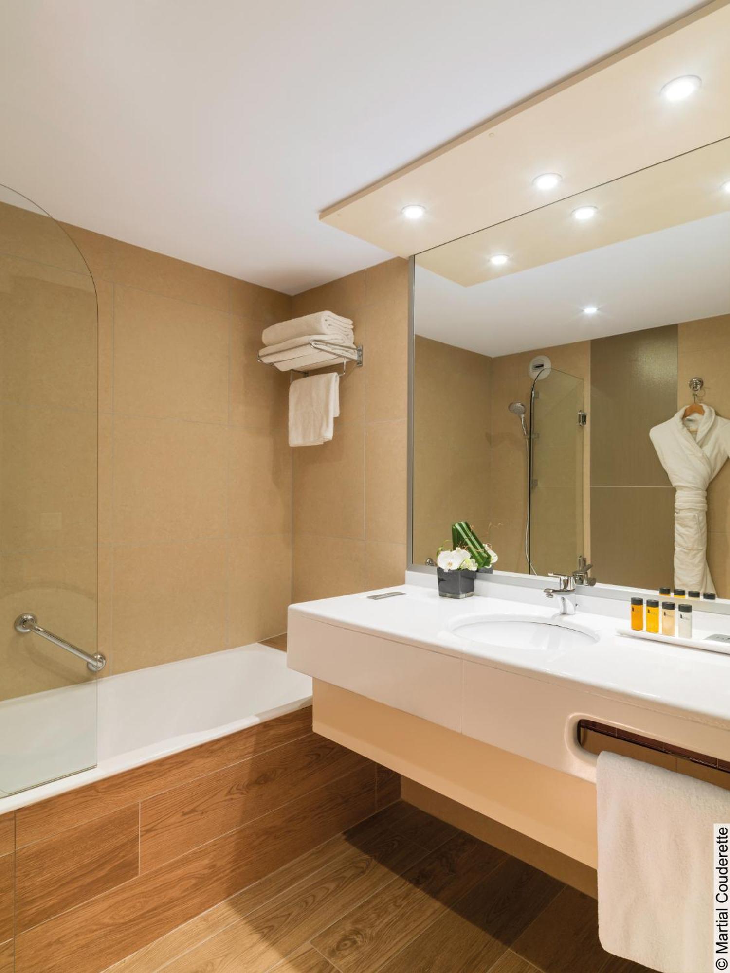 Prestige Double Room - Spa and Pool Access Included