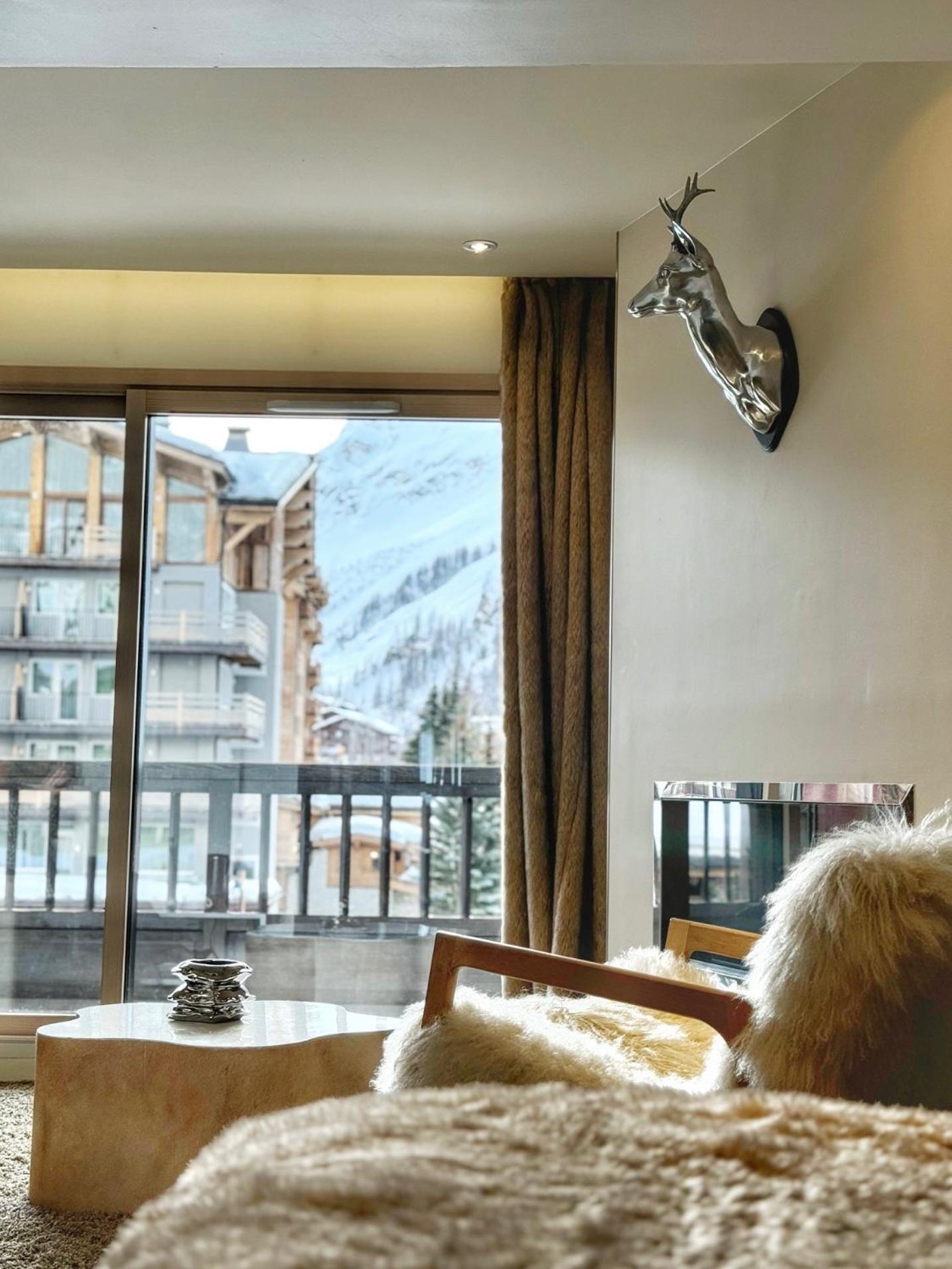 Superior Double Room with Lounge Mountain View