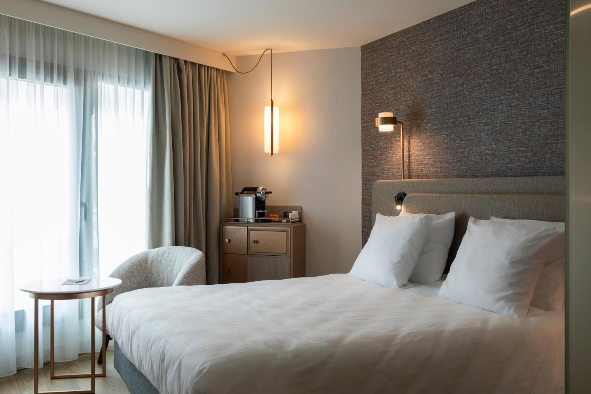 Prestige Double Room with Side Sea View  - Echapée