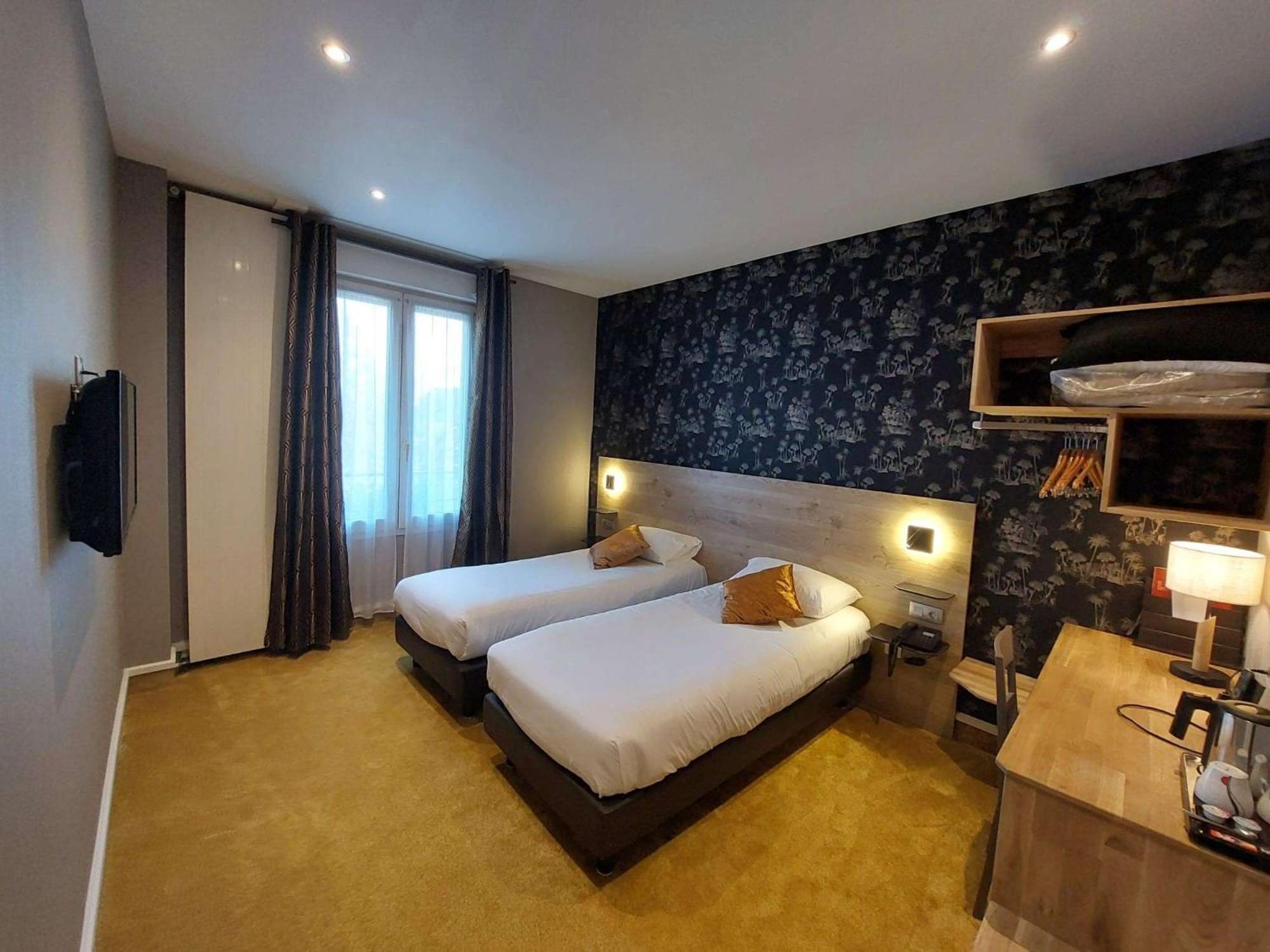 Quarto Duplo ou Twin Superior com Banheira