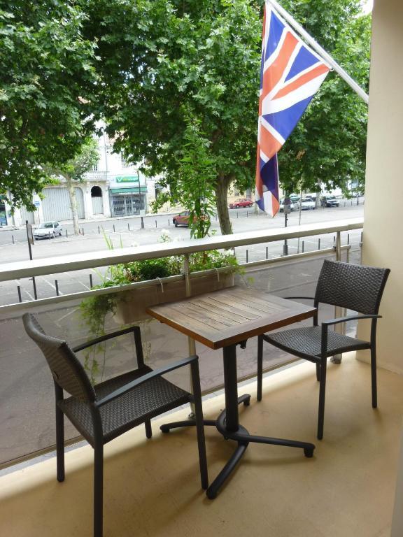 Superior Double or Twin Room with Air Conditioning
