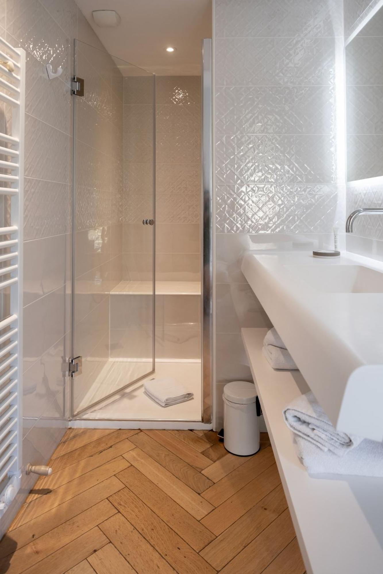 Suite with City View