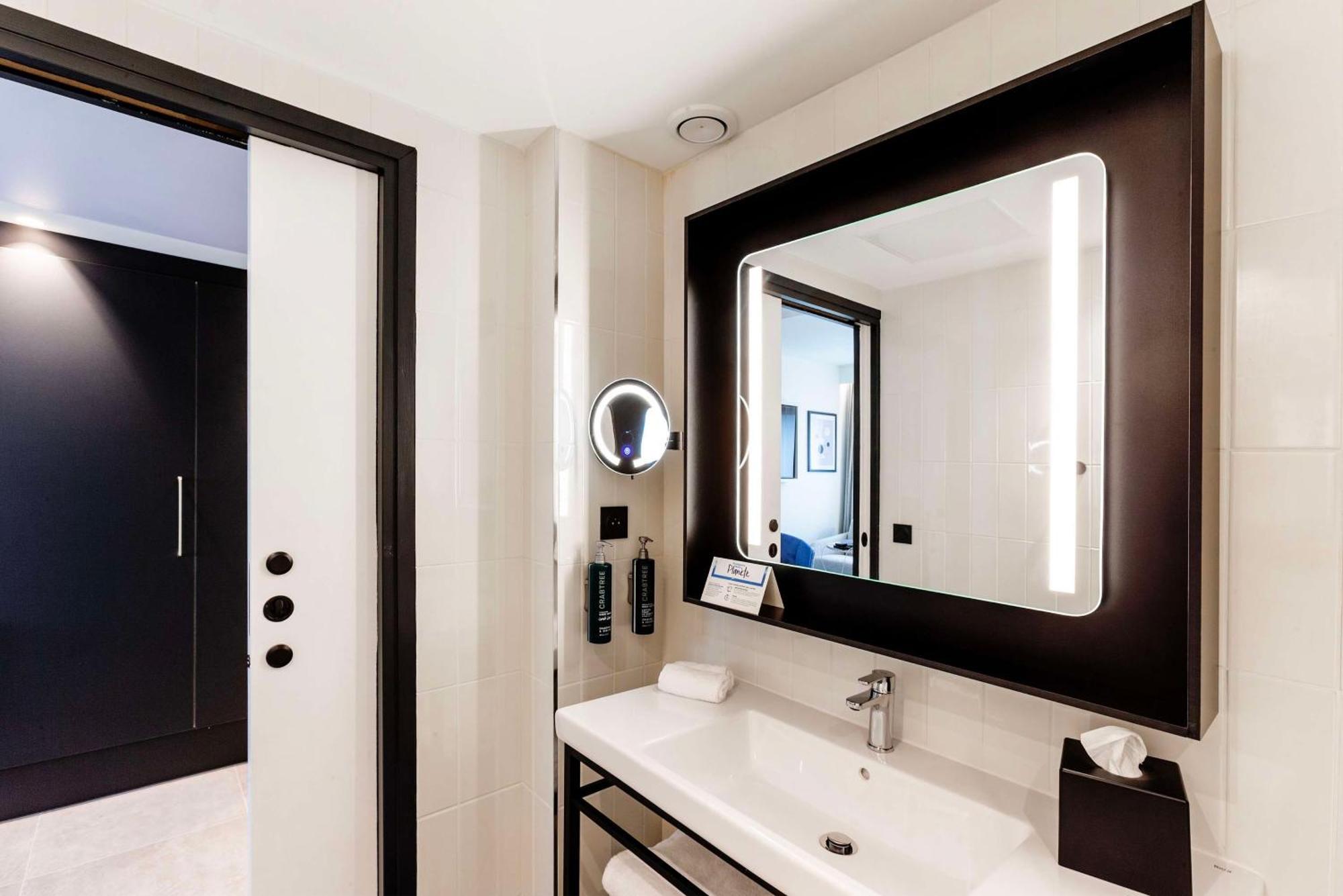 King Guest Room