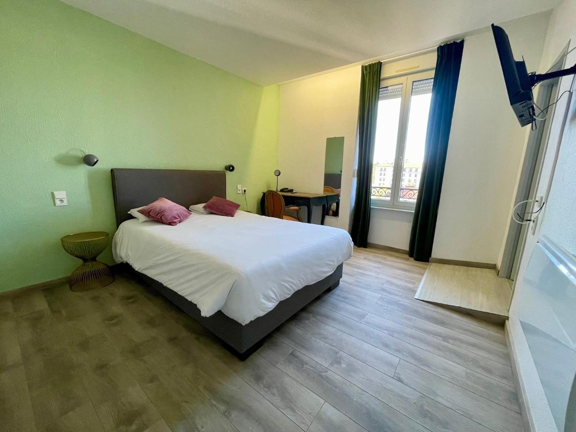 Double Room - Disability Access