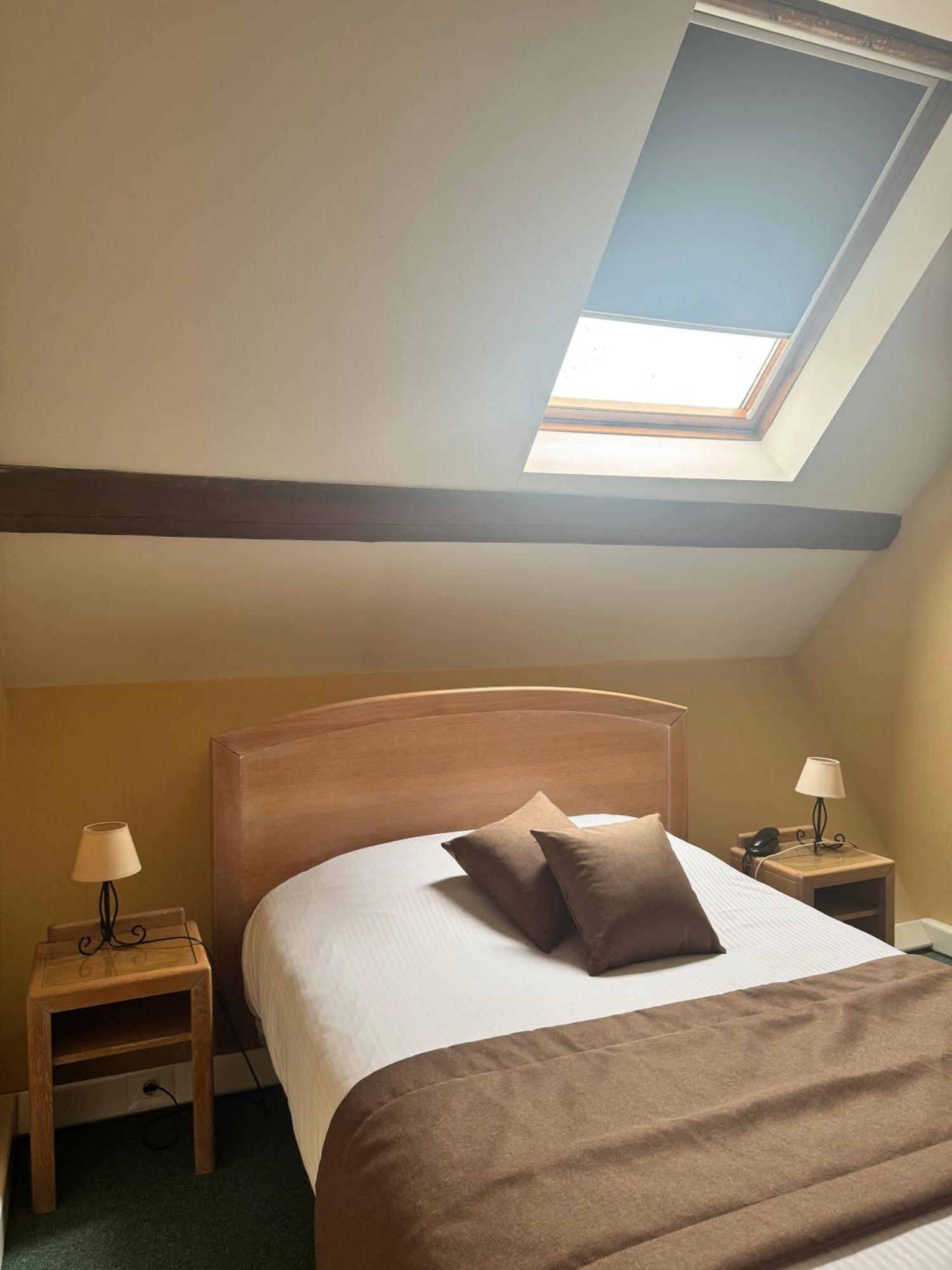 Attic Duplex Room with stairs