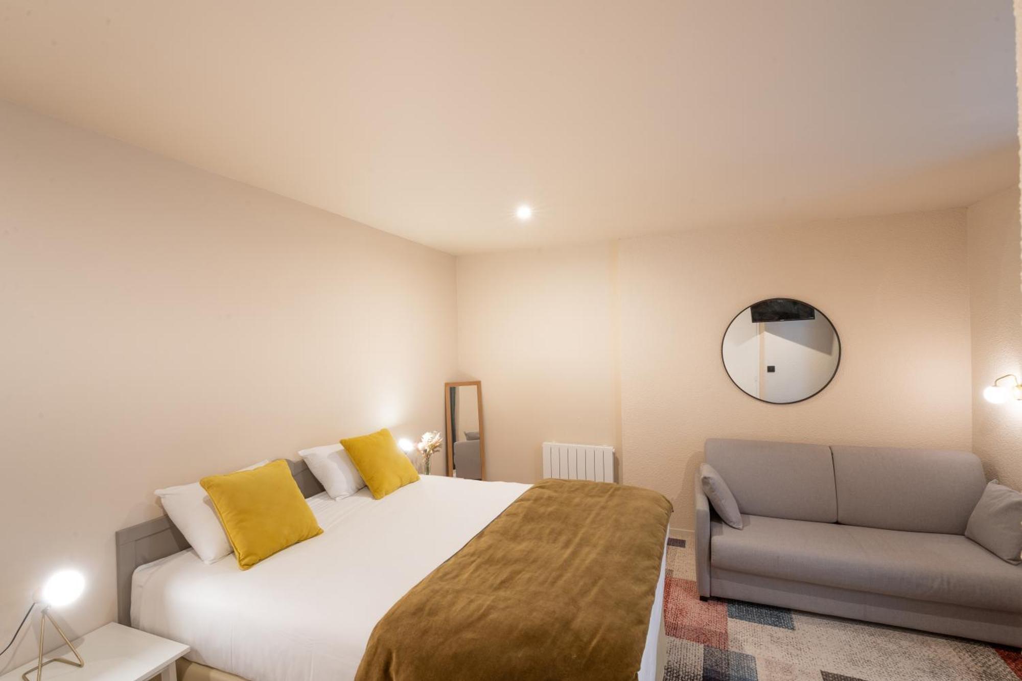 One-Bedroom Suite