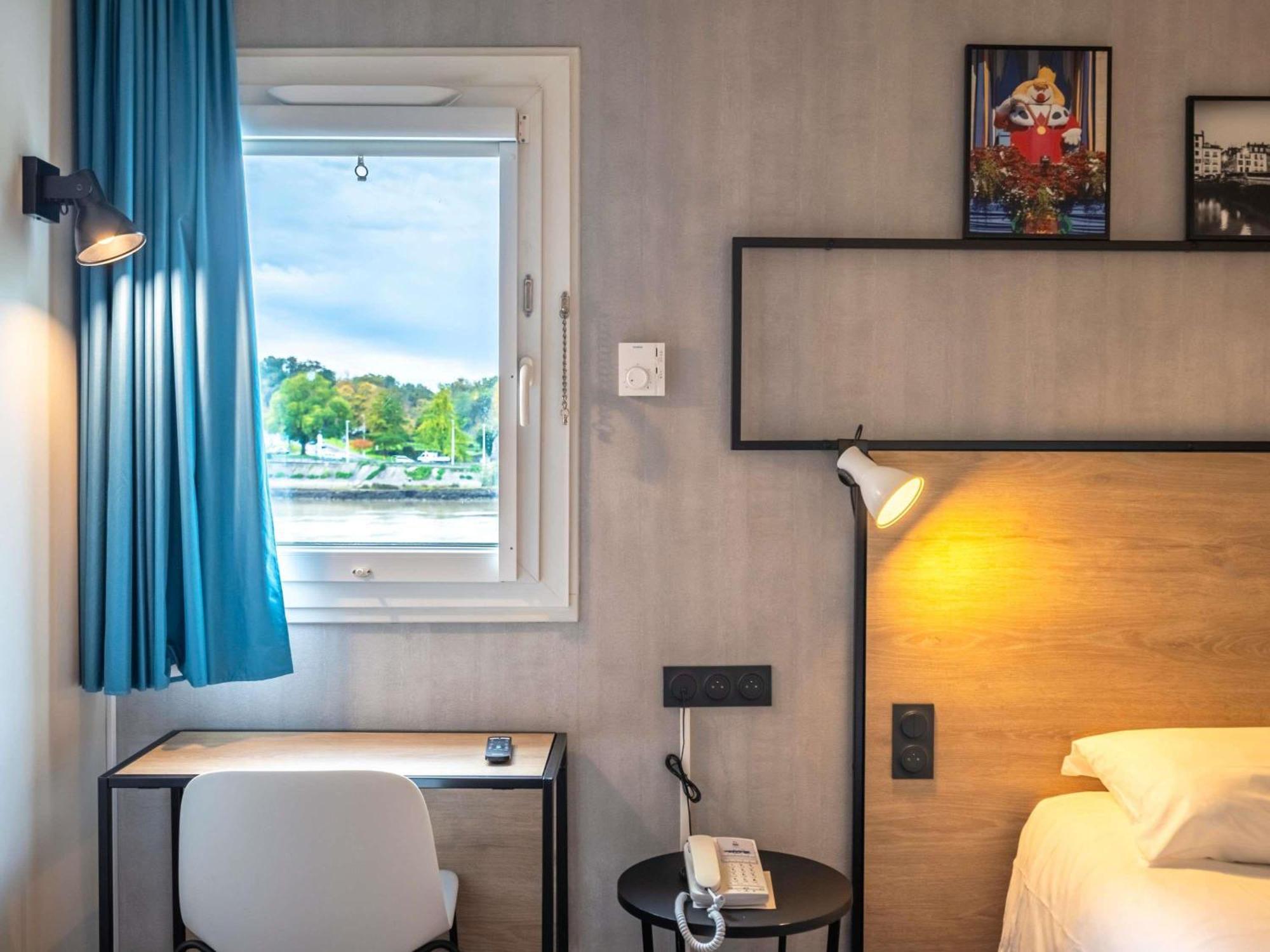Standard Double Room - Mobility Access