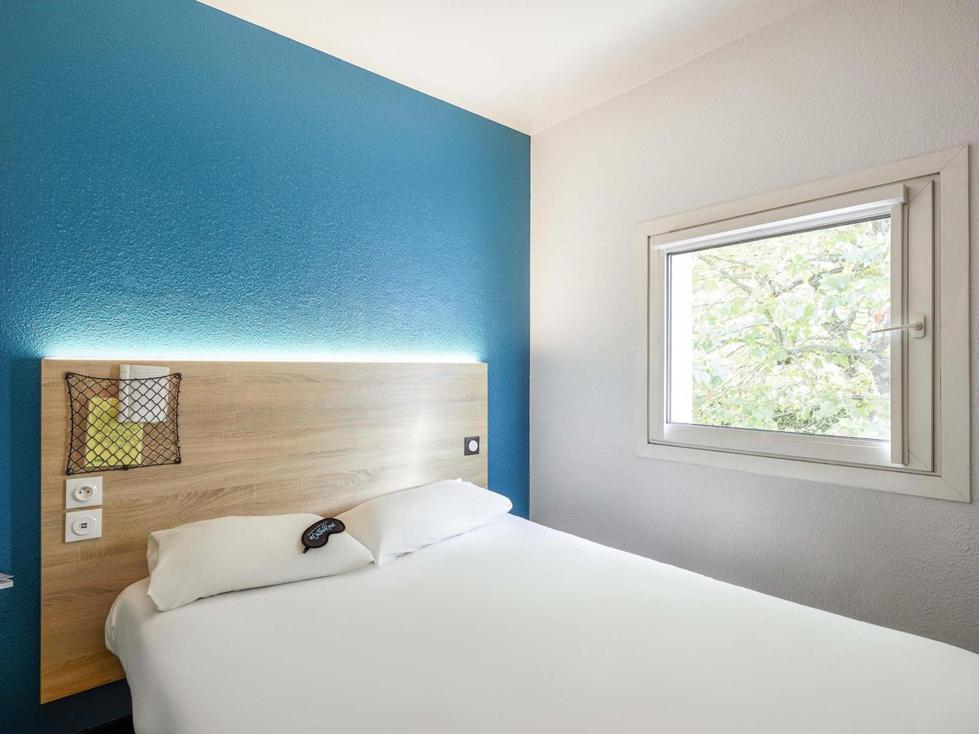 Cabrio Room with Private Bathroom - Mobility Access