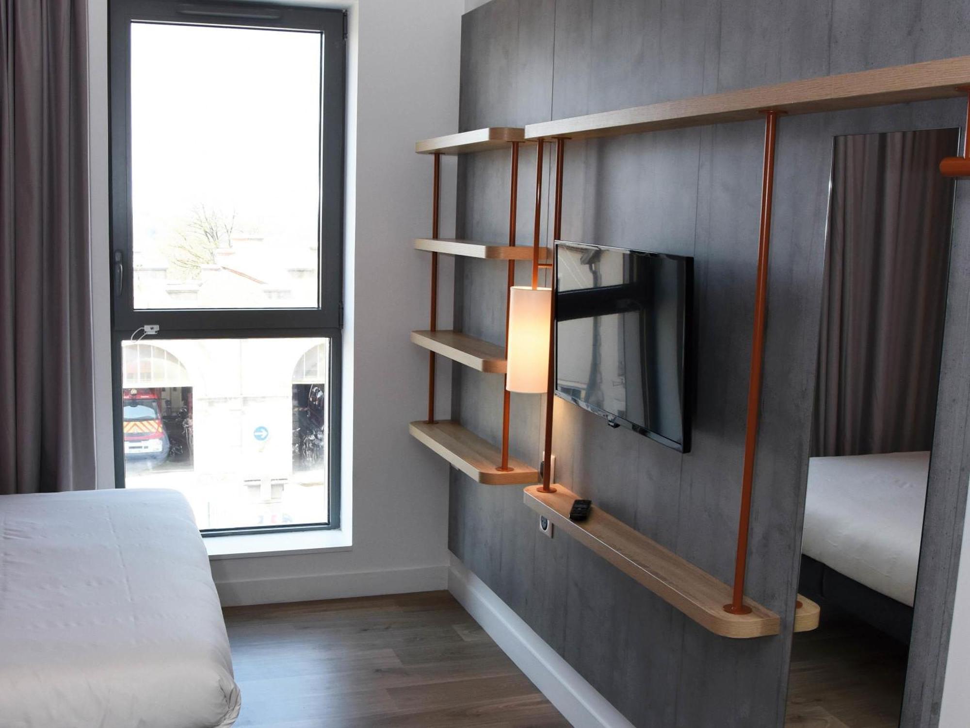 Triple Room with a Double Bed and a Single Bed