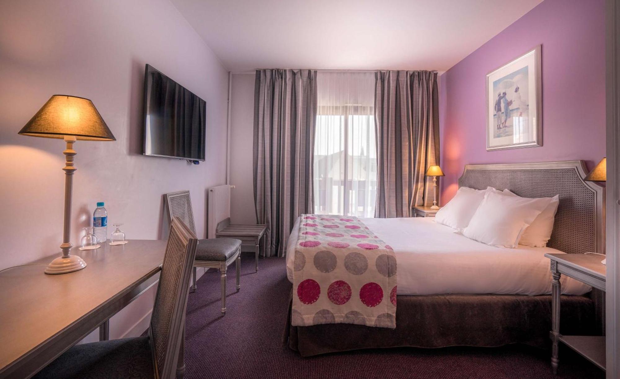 Comfort Kamer met Queensize Bed