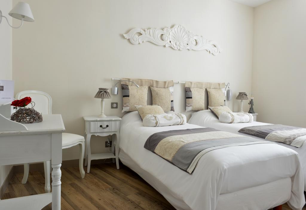Comfort Twin Room