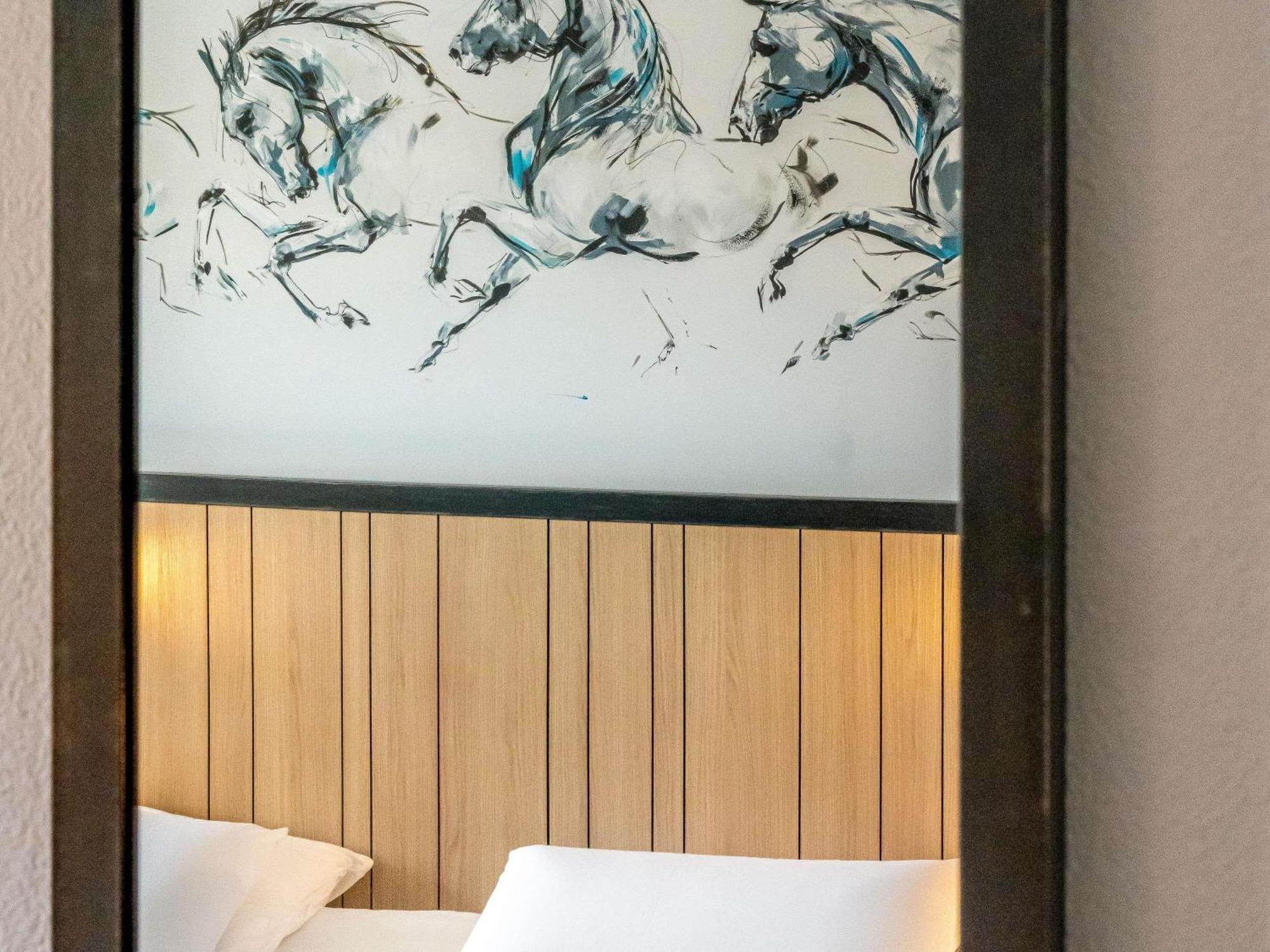Classic Queen Room with River View