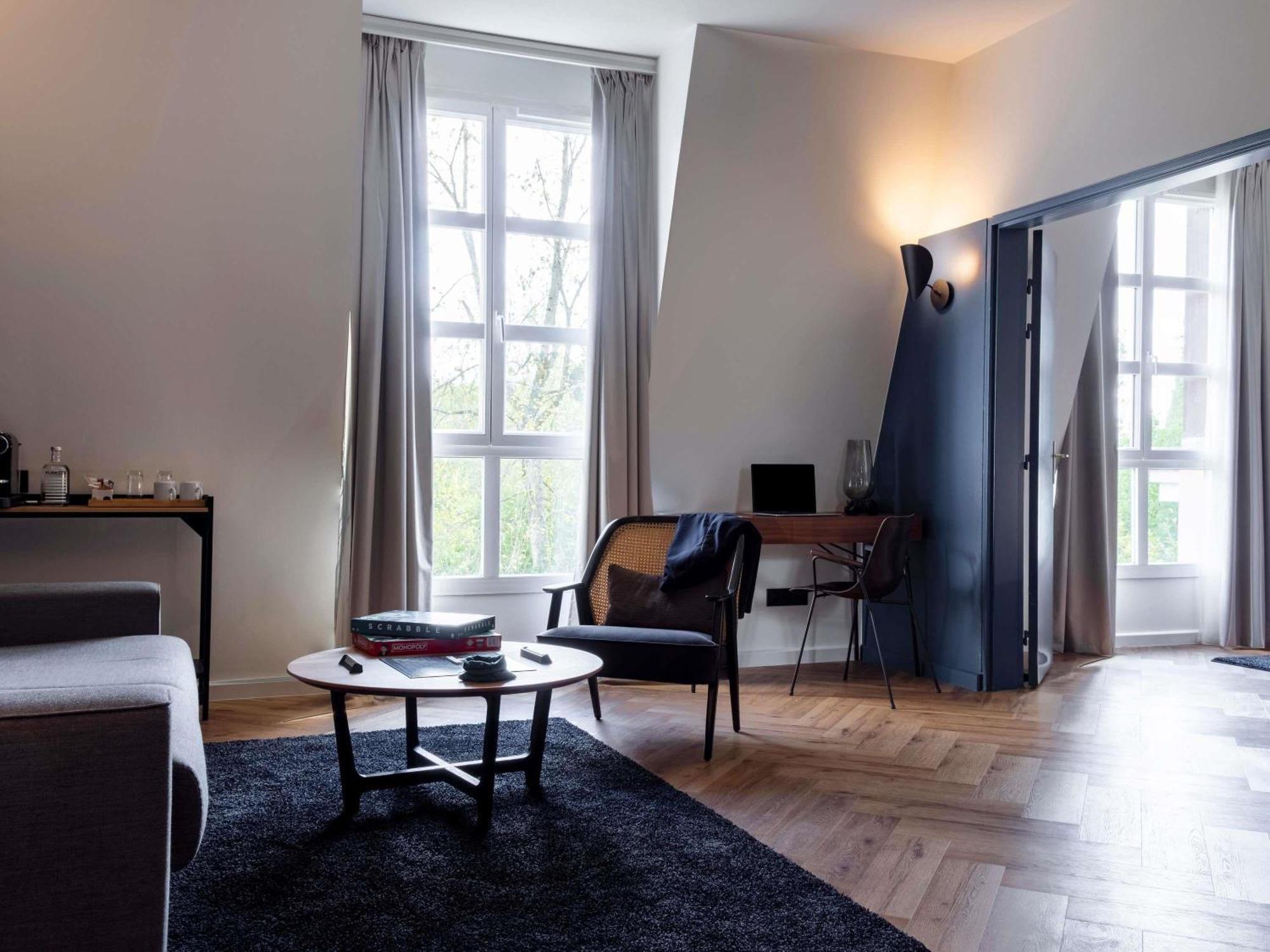 Junior Suite mit Kingsize-Bett mit Sofa