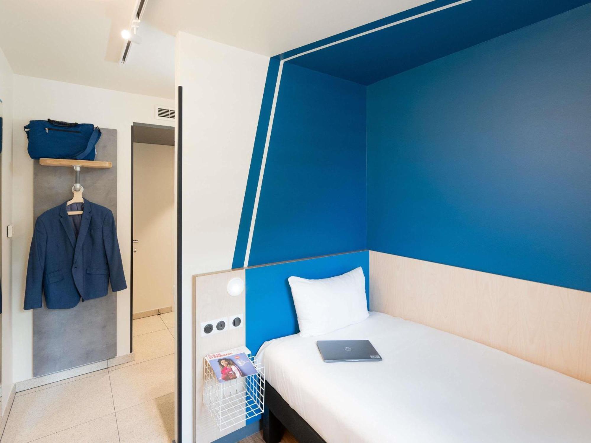 Classic Single Room