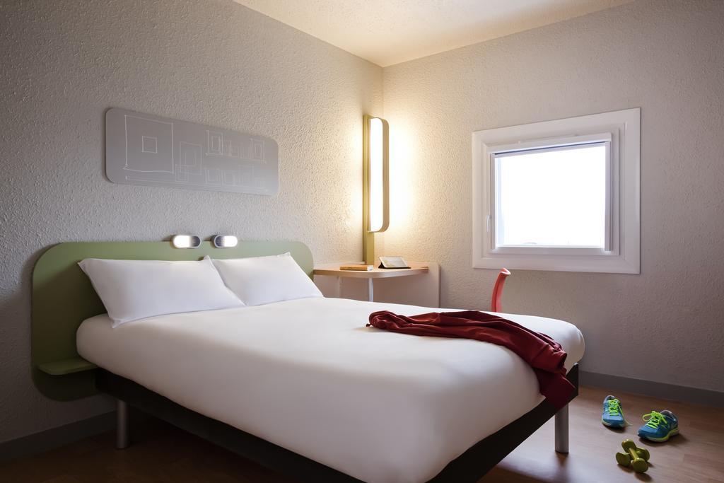 Zweibettzimmer