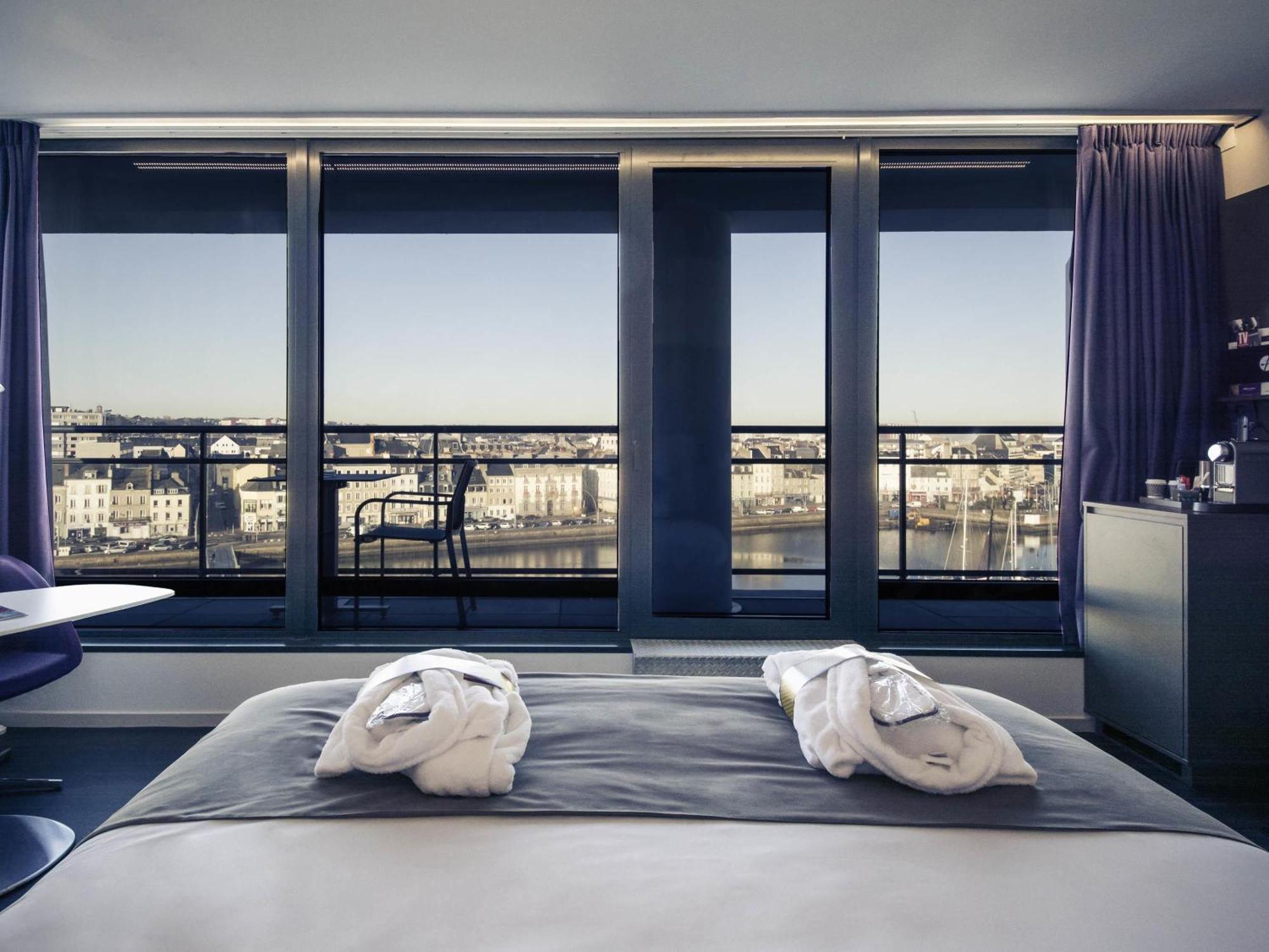 Family Suite with Balcony