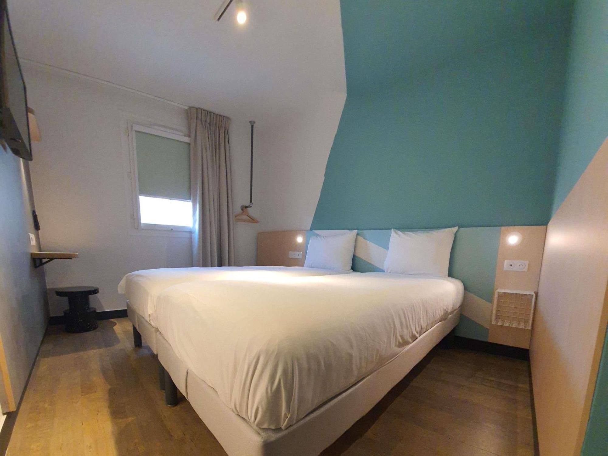 Standard Zimmer mit 2 Einzelbetten