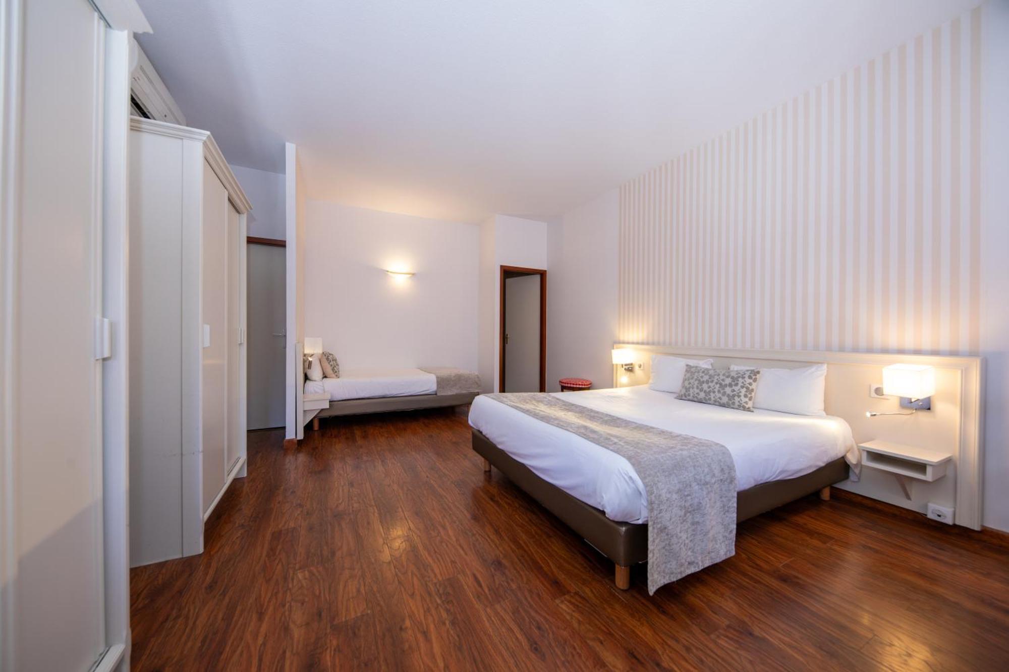Triple Room (3 Beds)