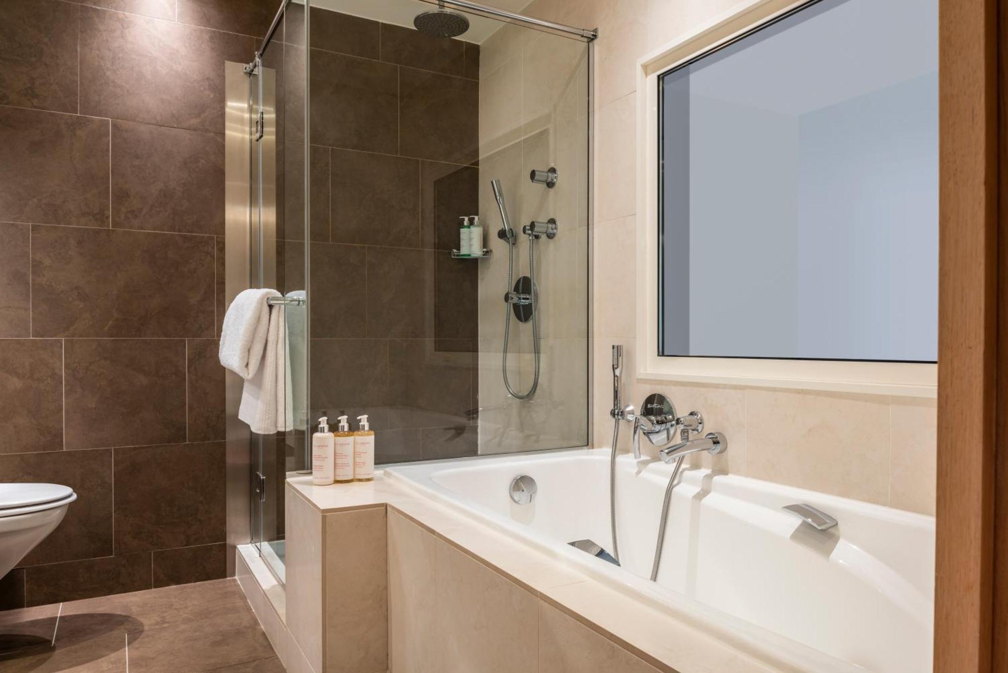 Signature Twin Room