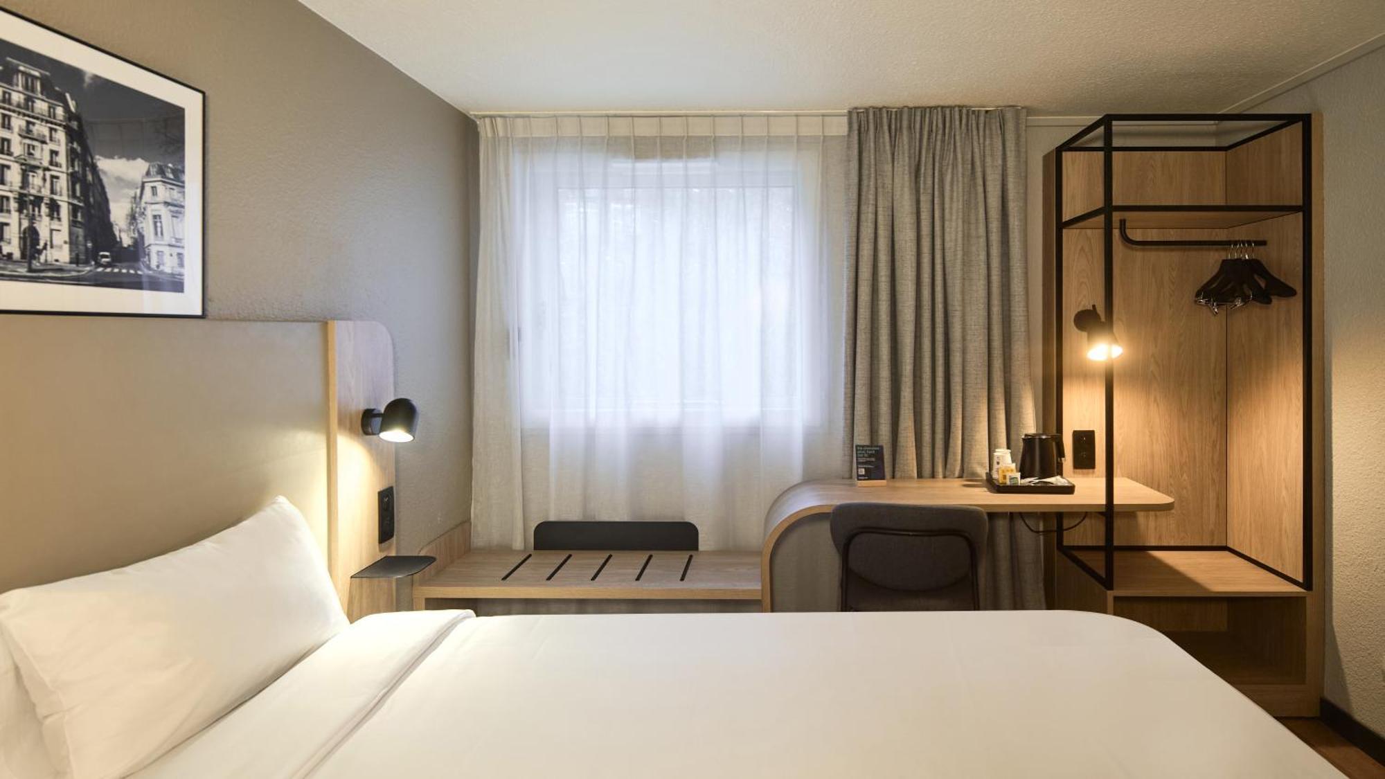 Standard Twin Room with Sofa Bed