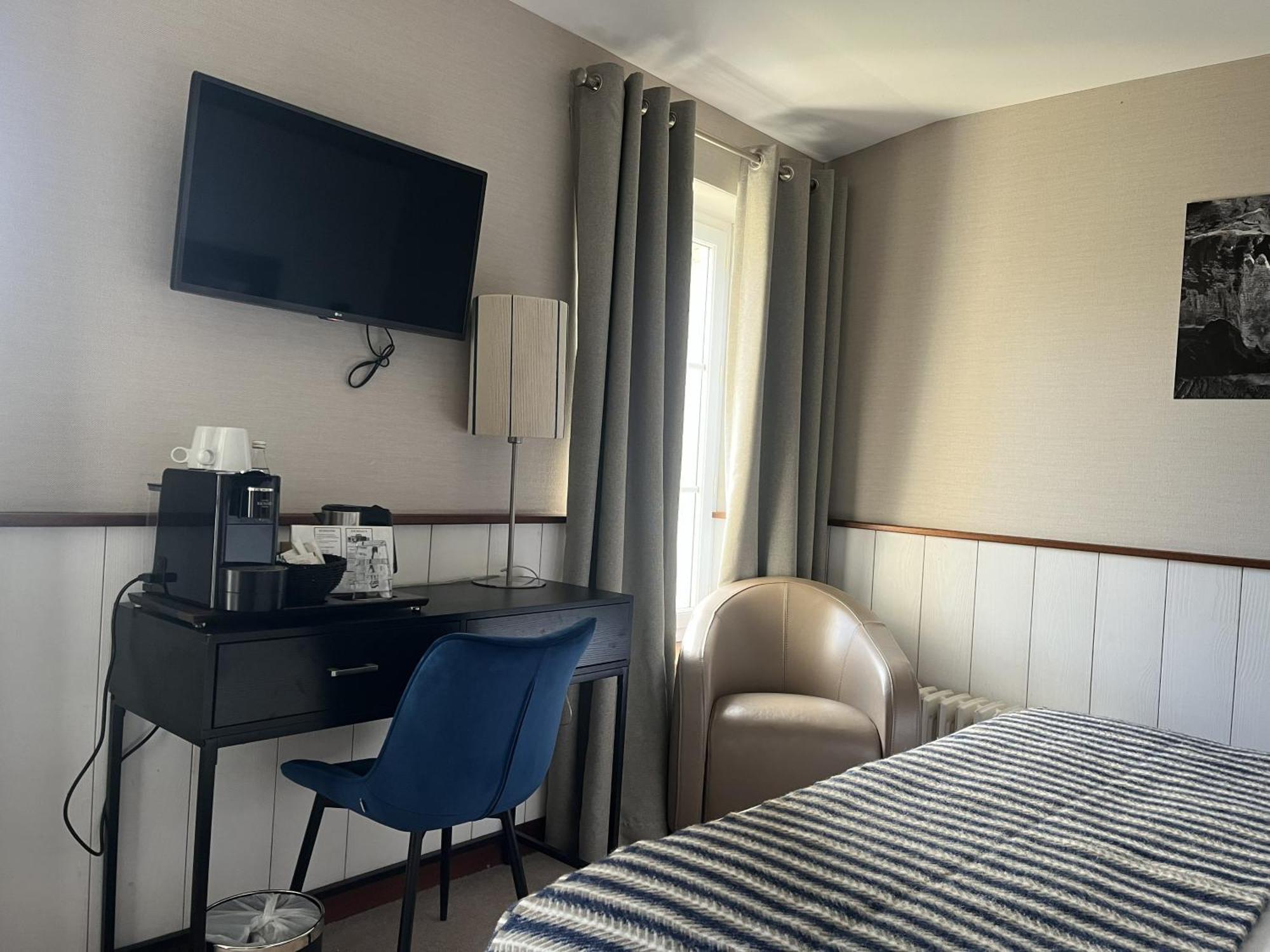 Villa room in the annex with village view
