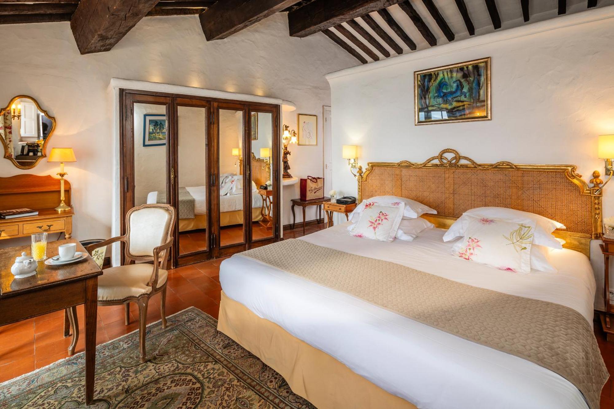Double or Twin Room with Sea View and without Terrace