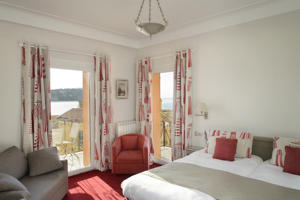 Deluxe double room with Front Sea View