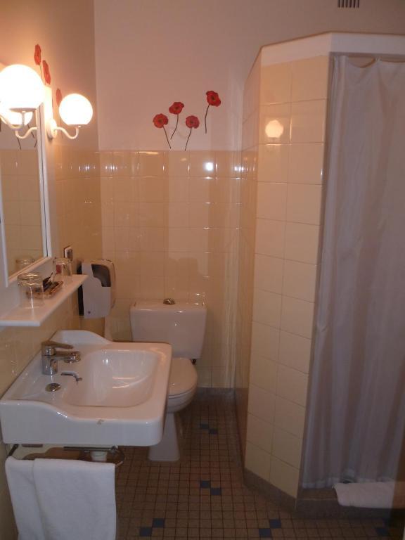 Double Room with Shower