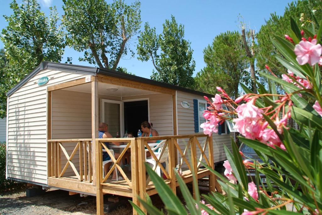Mobile Home with Air Conditioning (5 Adults)