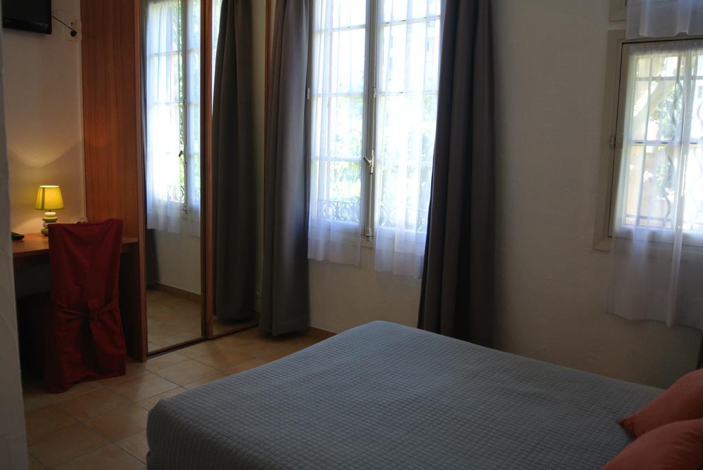 Classic Single Room