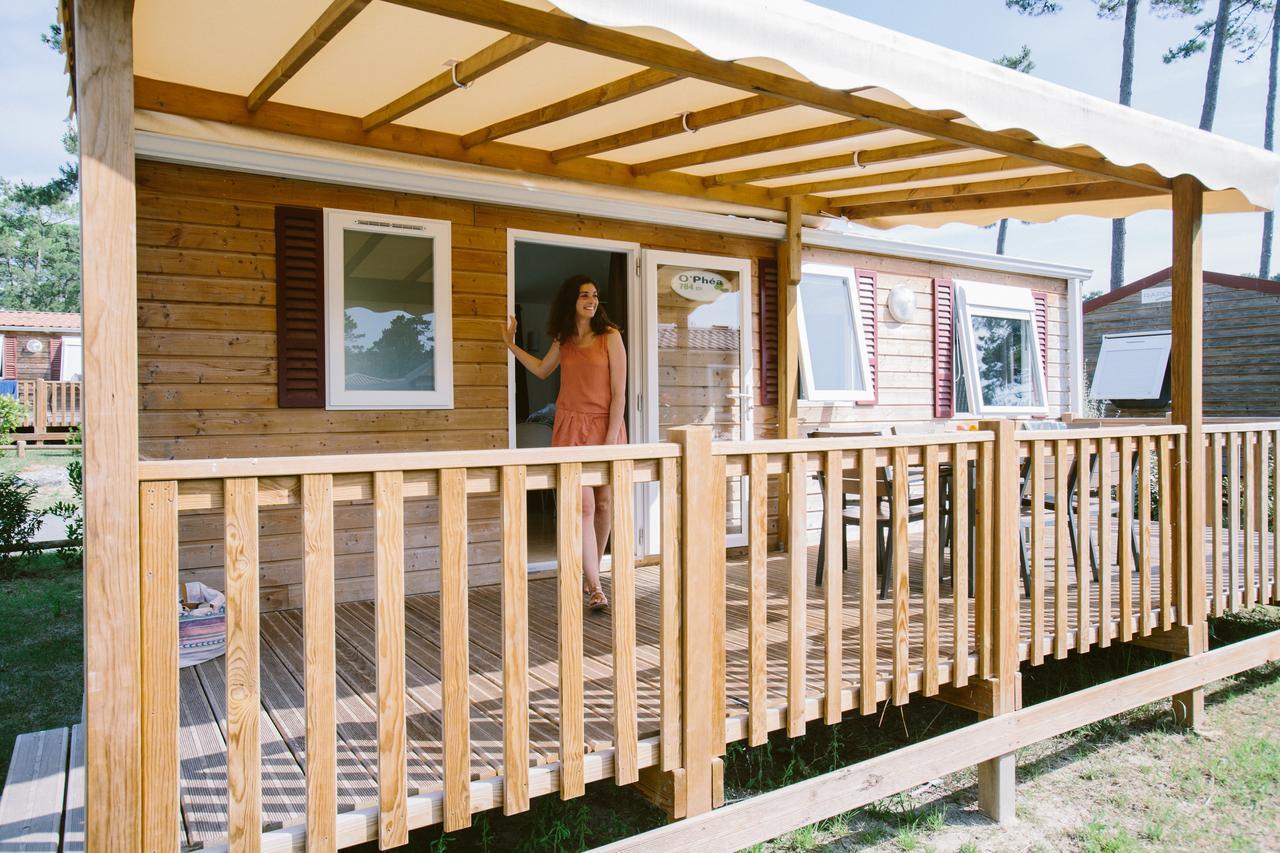 Mobile Home 4 Adults