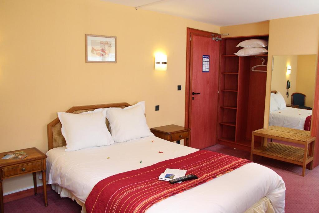 Single / Double Room