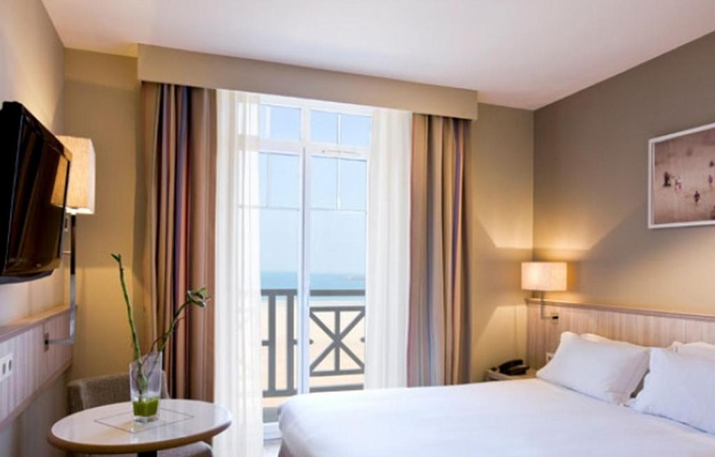 Single Room with Sea View