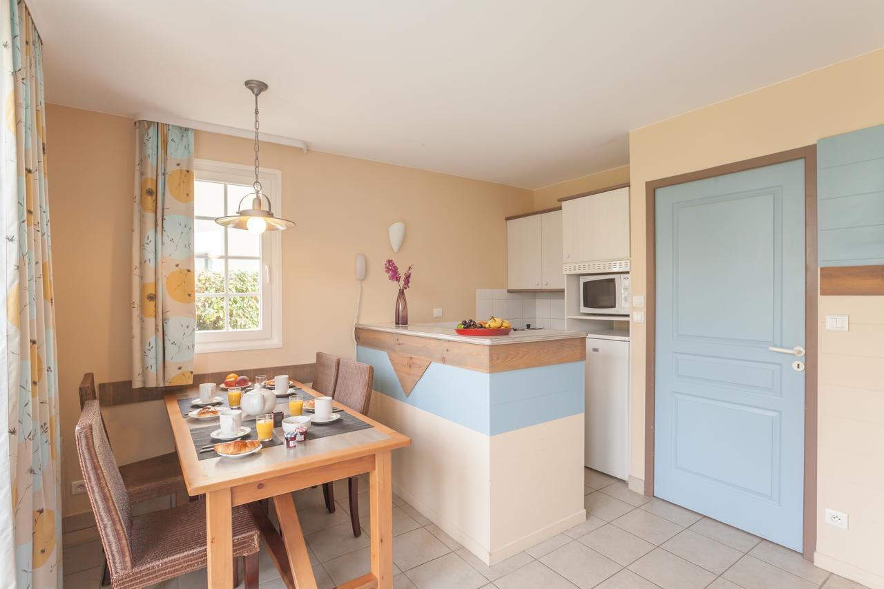 Two-Bedroom House with Terrace (6 People)